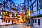 - ADVENTNÍ ŠTRASBURK - OBERNAI - ADVENTNÍ ŠTRASBURK - OBERNAI