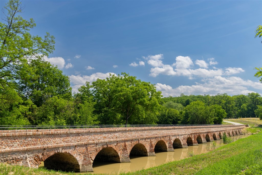 Jižní Morava po stopách Alfonse Muchy