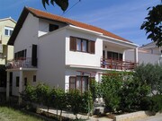 VODICE / APARTMÁNOVÝ DŮM ZDRAVKO