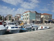 VODICE / APARTMÁNOVÝ DŮM ZDRAVKO