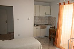 TUČEPI / APARTMÁNOVÝ DŮM BIOKOVO