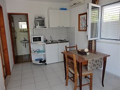 GRADAC / APARTMÁNOVÝ DŮM KATARINA