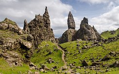 SKOTSKO - OSTROV SKYE + HIGHLANDS S TURISTIKOU