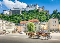 ČESKÝ KRUMLOV A SALCBURK