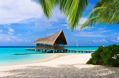 MALEDIVY - KURAMATHI ISLAND RESORT*****