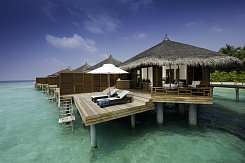 MALEDIVY - KURAMATHI ISLAND RESORT*****