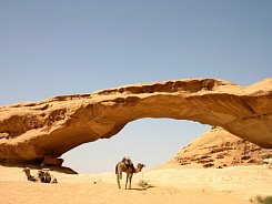 JORDÁNSKO - POUŠTNÍ KRÁSKY PETRA a WADI RUM