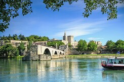FRANCIE - PROVENCE A BARVY JARA