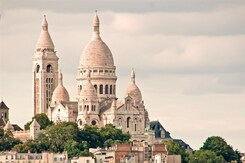 ADVENTNÍ PAŘÍŽ A KABARET V MOULIN ROUGE – LETECKY