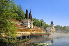  - TERMÁLNÍ LÁZNĚ MAĎARSKA