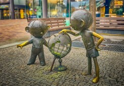 POLSKÉ BESKYDY A USTROŃ