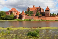 POLSKO - MAZURSKÁ JEZERA  A  BALTSKÉ PŘÍSTAVY