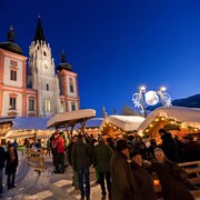 VÁNOČNÍ MARIAZELL S PRŮVODEM ČERTŮ