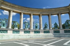 MAĎARSKO – BUDAPEŠŤ – KRÁLOVNA DUNAJE