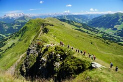 ÚDOLÍ GLEMMTAL, TURISTICKÝ RÁJ