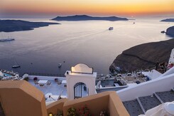 KYKLADSKÉ OSTROVY PAROS A SANTORINI