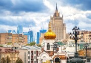 - MOSKVA A PETROHRAD - MOSKVA A PETROHRAD