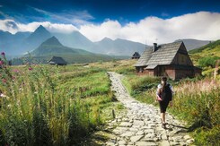 SLOVENSKO - VYSOKÉ TATRY VLAKEM