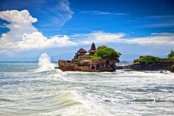 INDONÉSIE – JÁVA, BALI + FLORES A KOMODO
